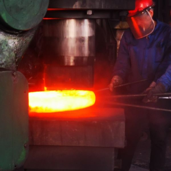 Kasugai Shanghai Co., Ltd. linea di produzione del fabbricante